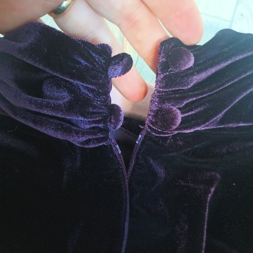 Karl Lagerfeld Ladies Draped Faux Wrap Velvet Long Sleeve Dress Size 6 Purple - Picture 5 of 16